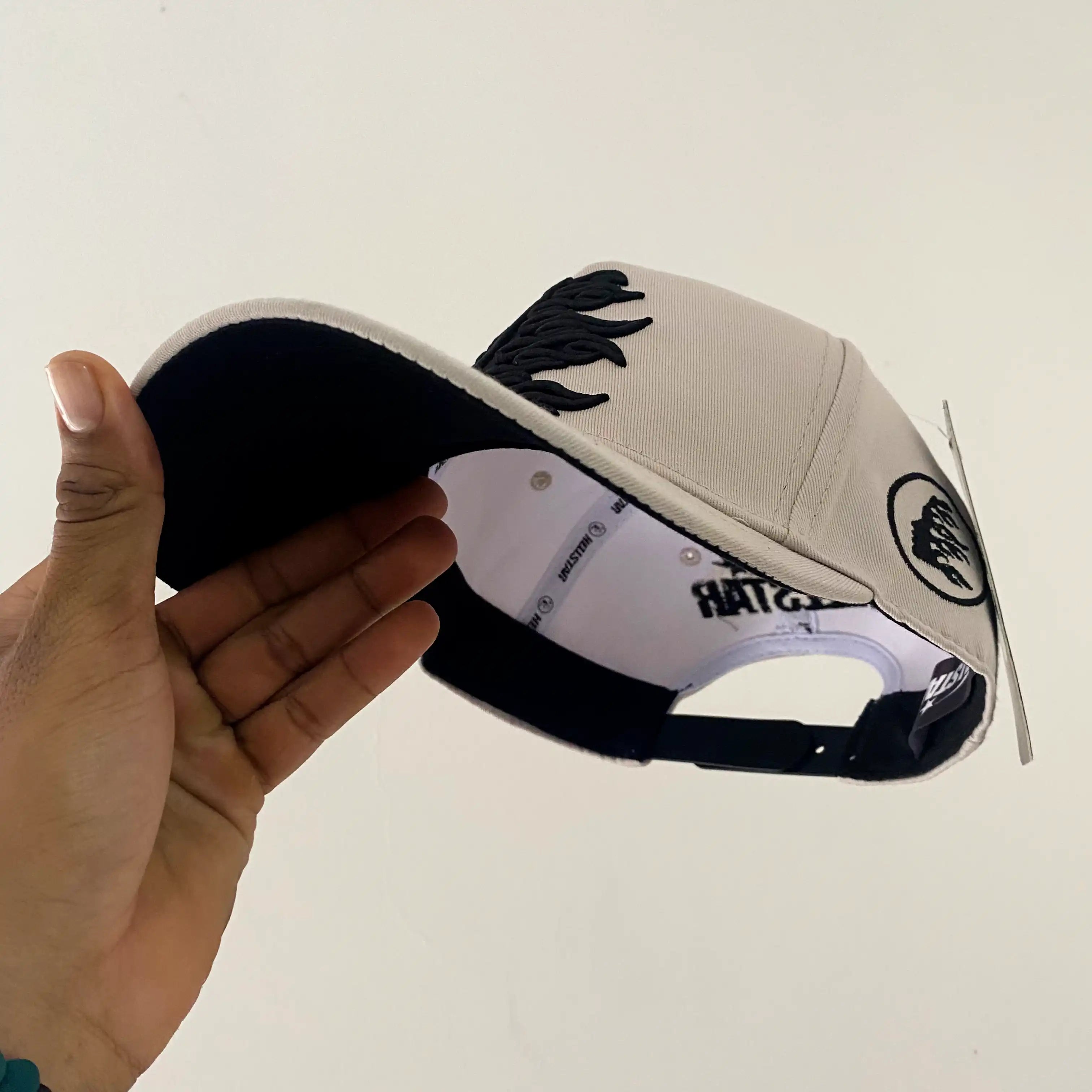 HELLSTAR CREM LUX