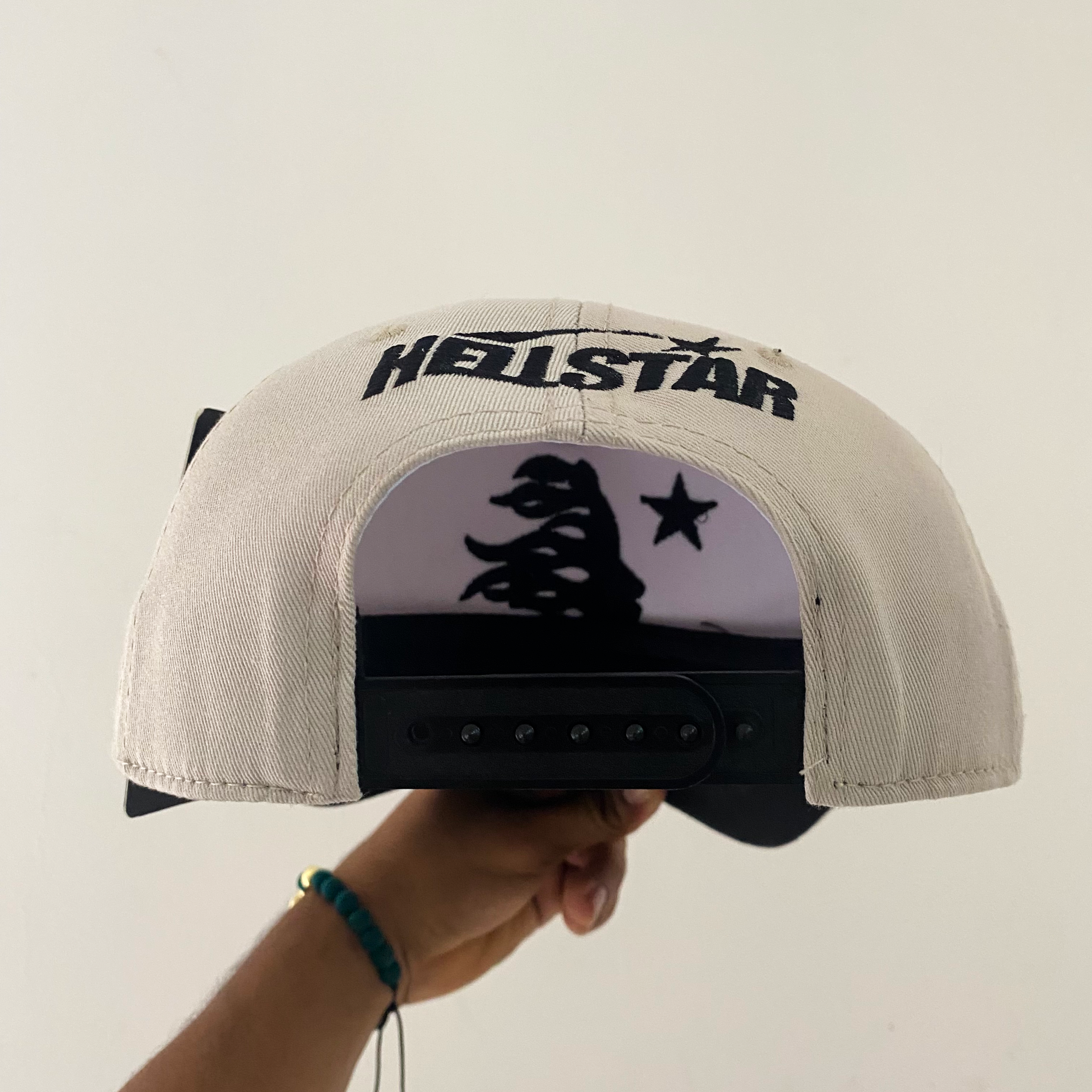 HELLSTAR CREM LUX