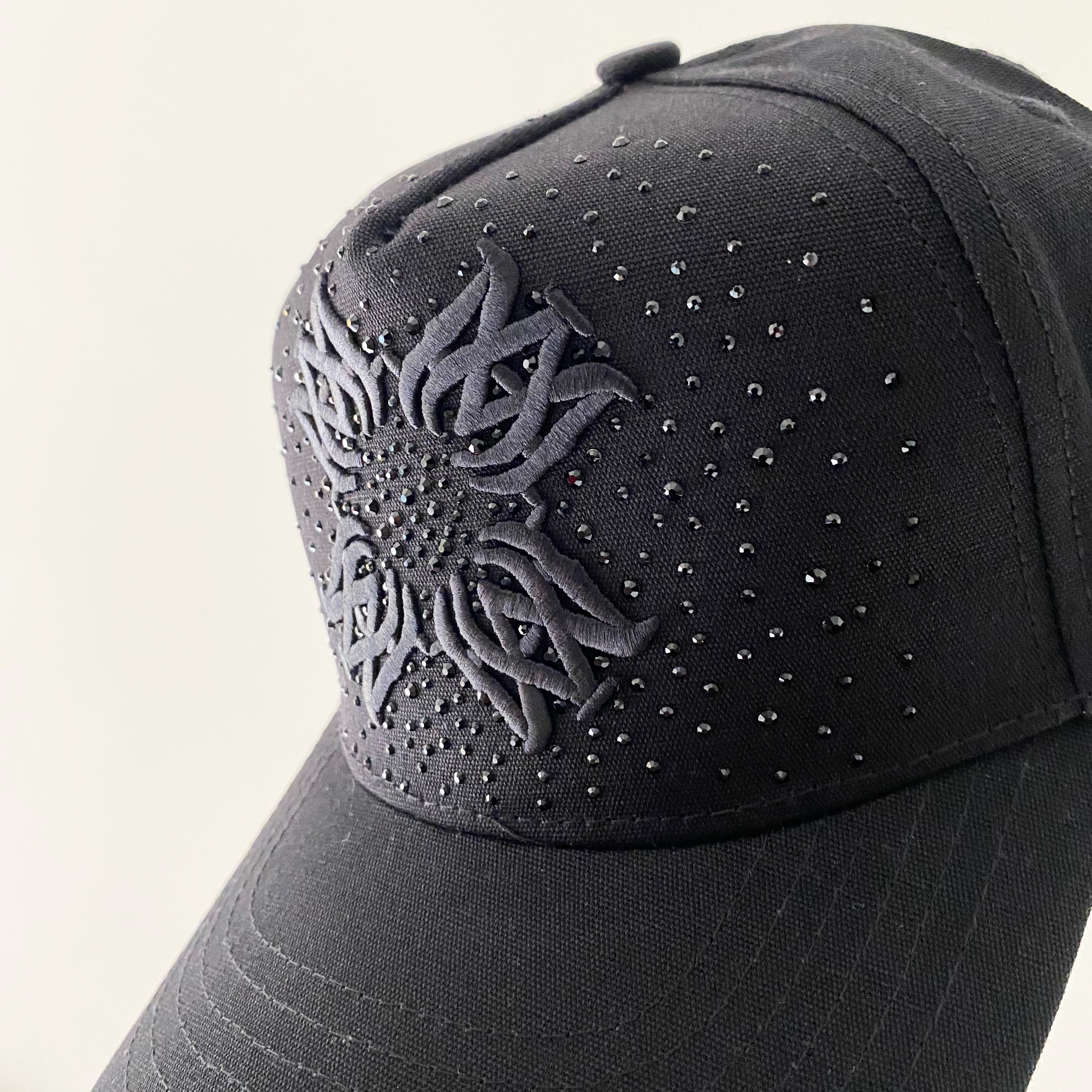 CAP AMIRI DIAMANTADA