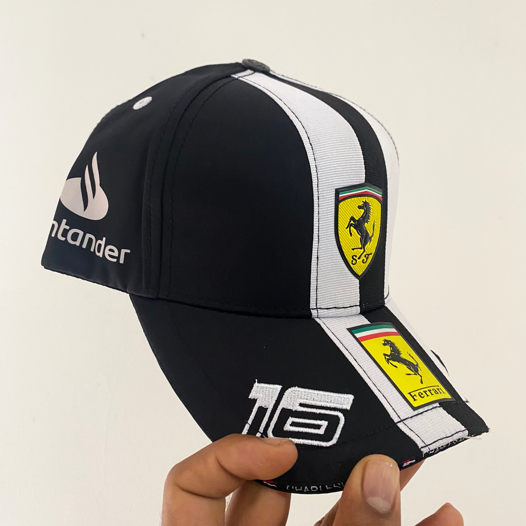 FERRARI BLACK- WHITE