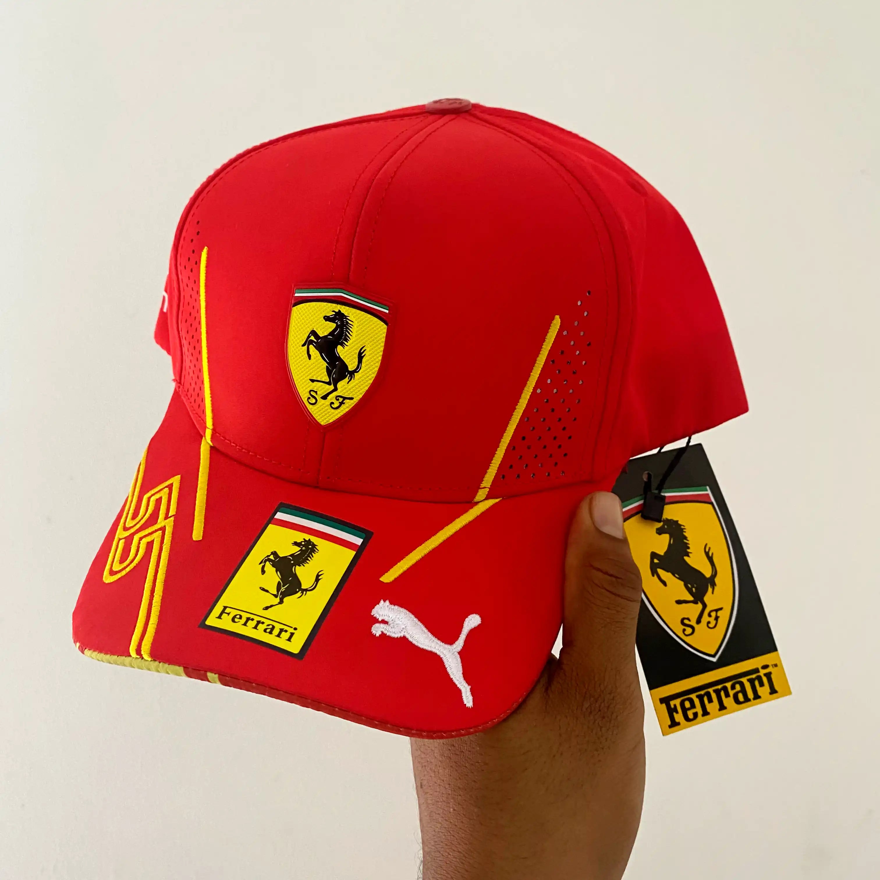 FERRARI FULL RED