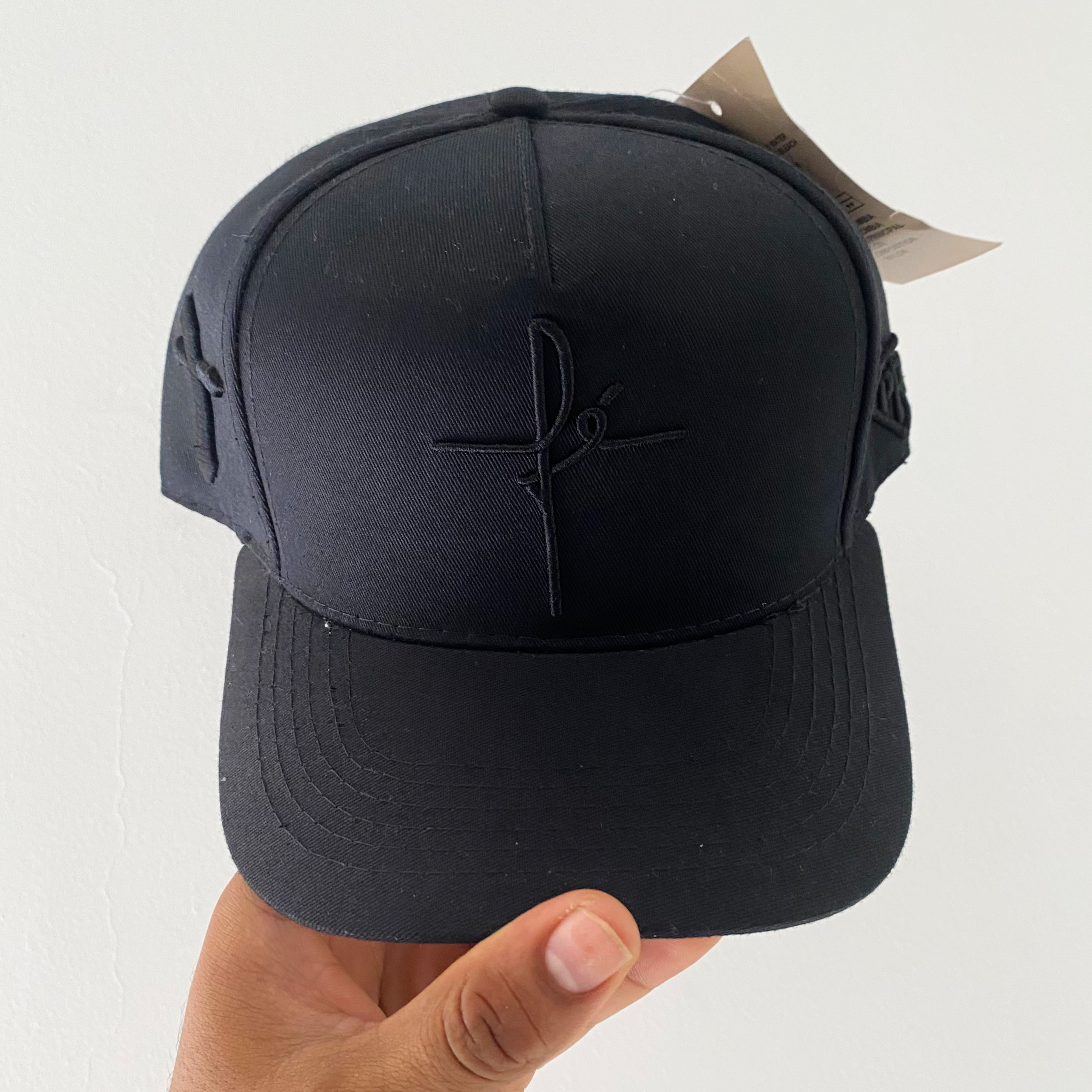 GORRA FE BLACK