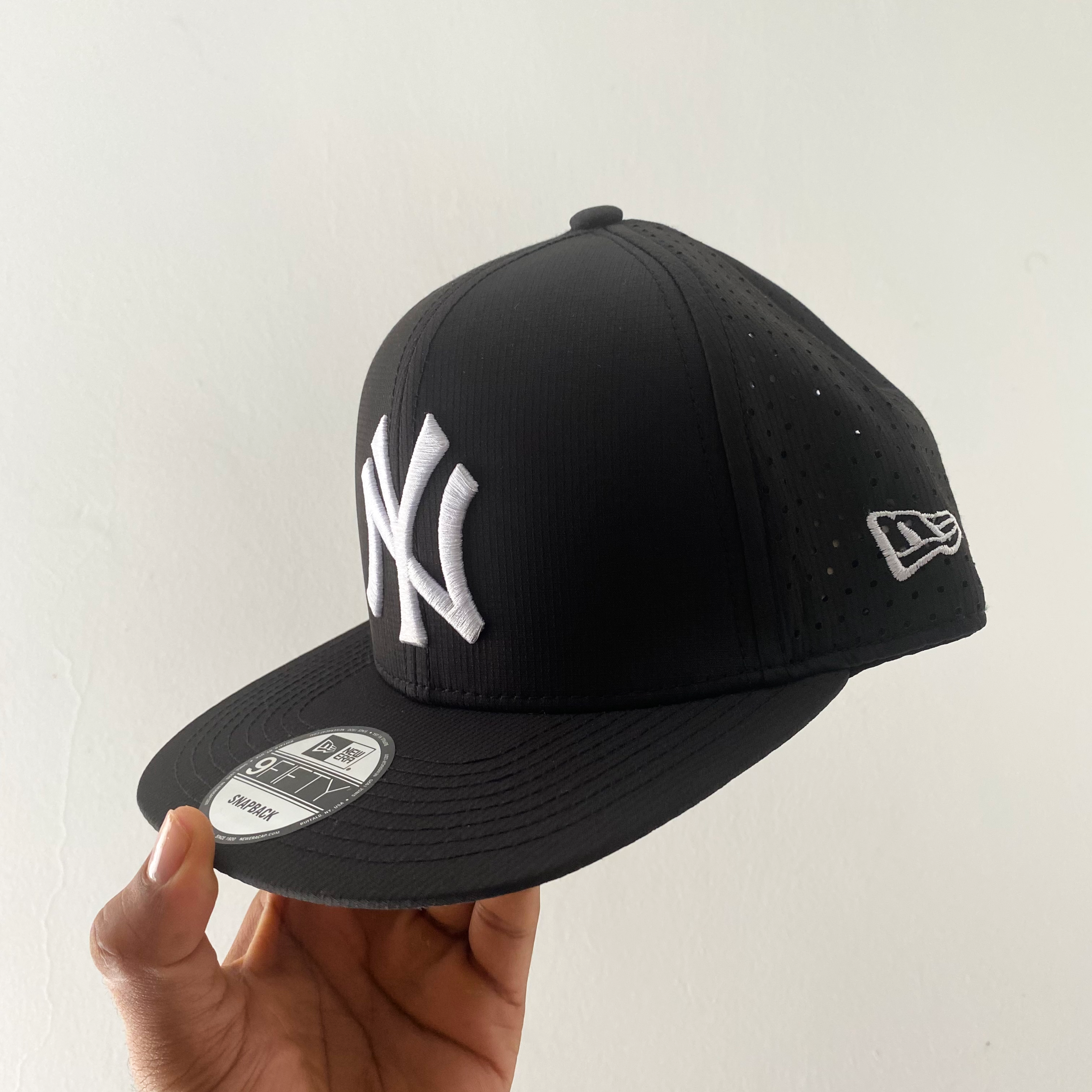 YANKEES microperforada