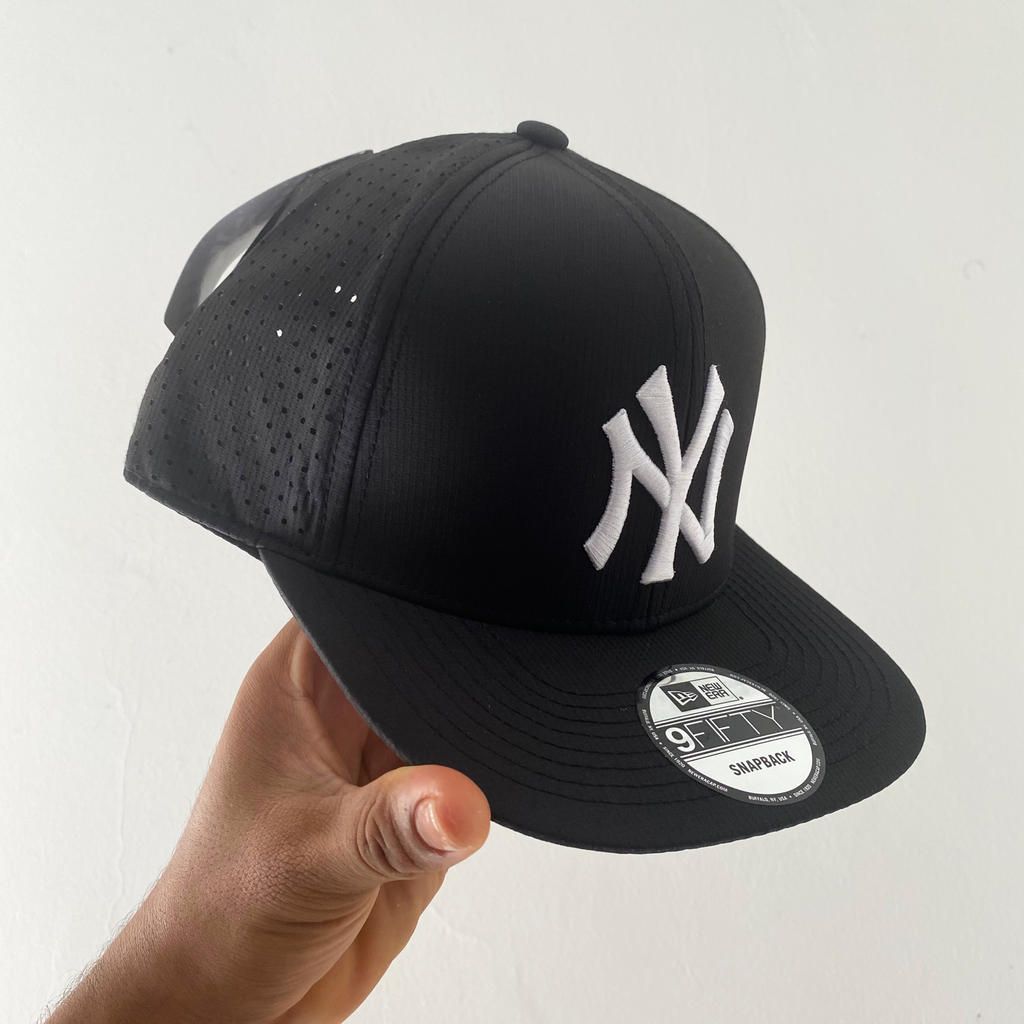 YANKEES microperforada