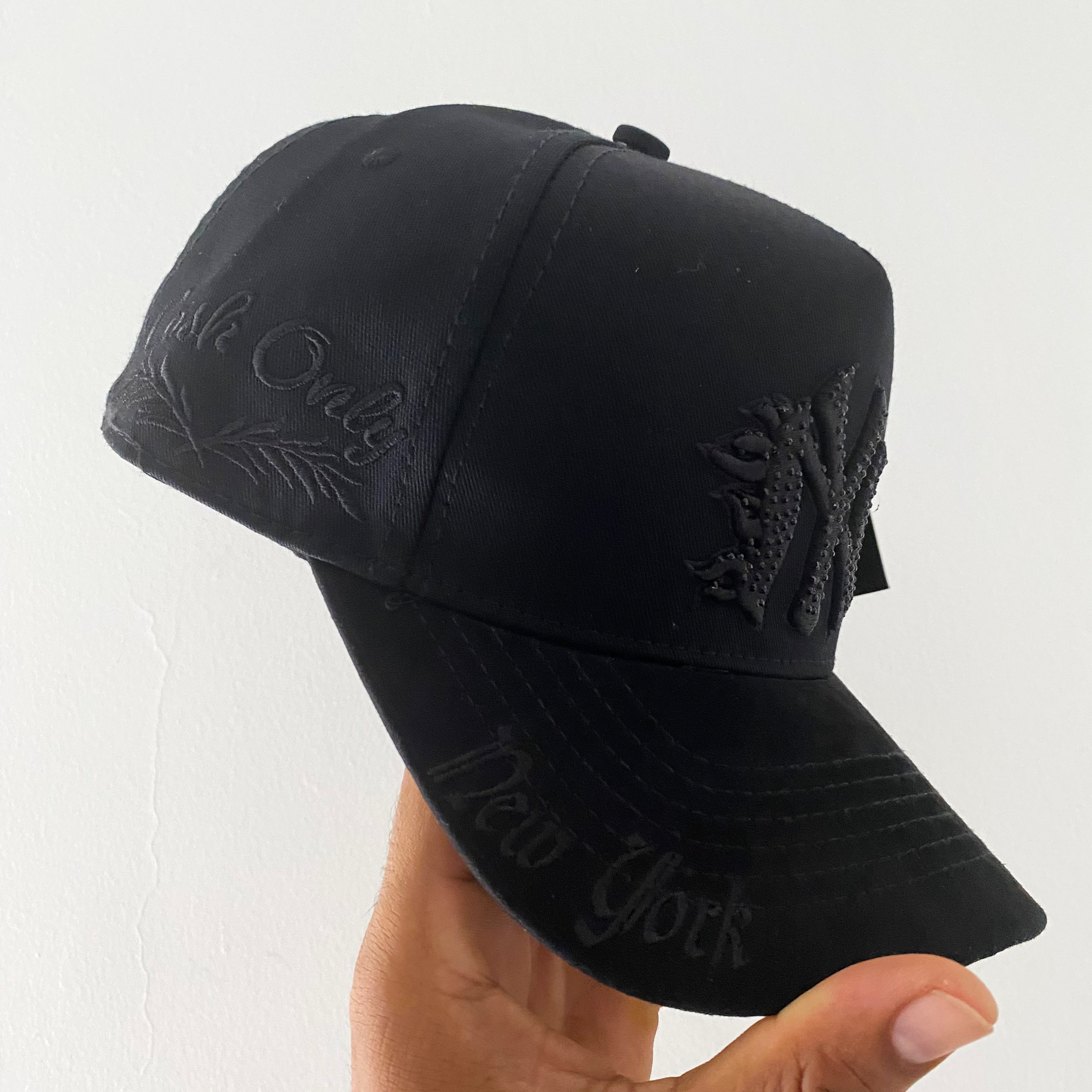 CAP N.Y FULL BLACK