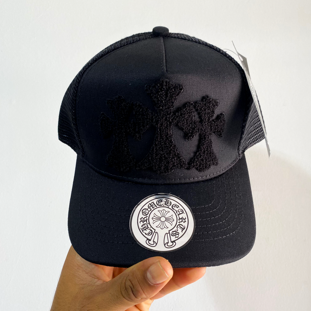 CAP CHROME HEARTS