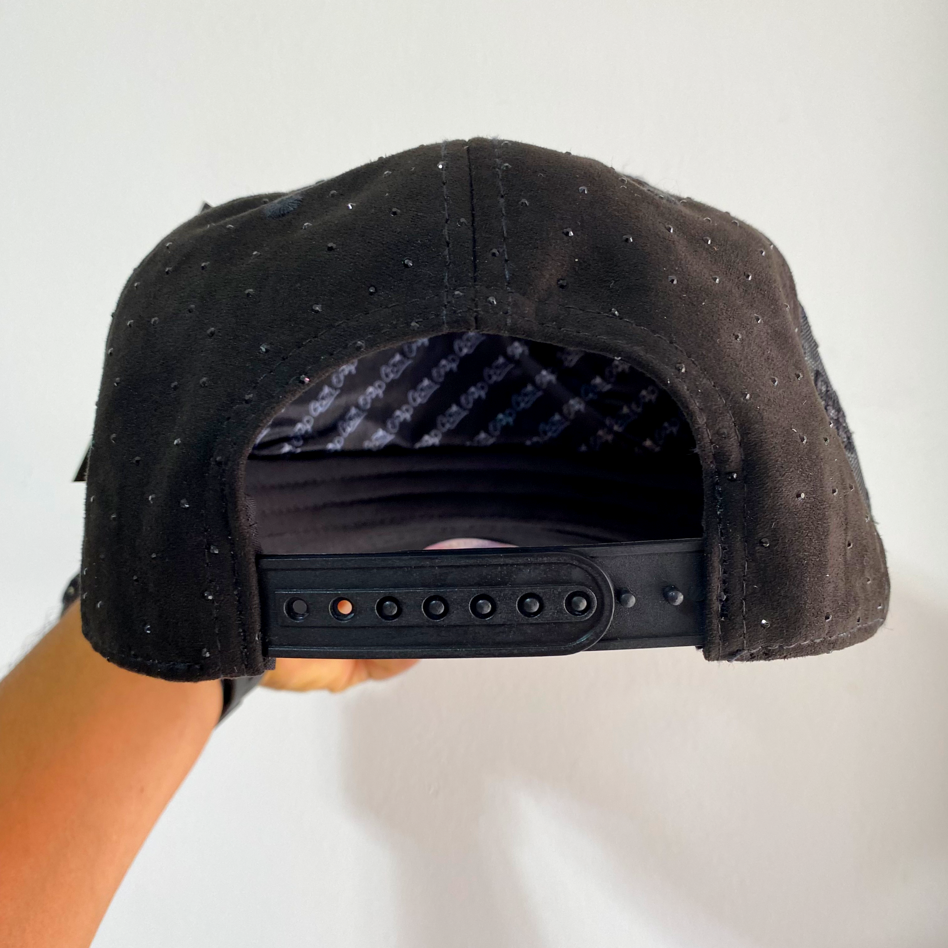 NY LUXURY CAP